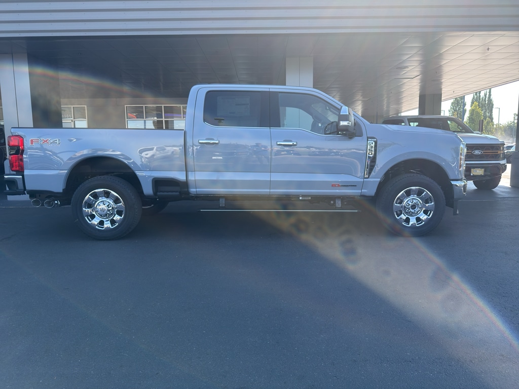 New 2026 Ford F-350 King Ranch Truck Crew Cab