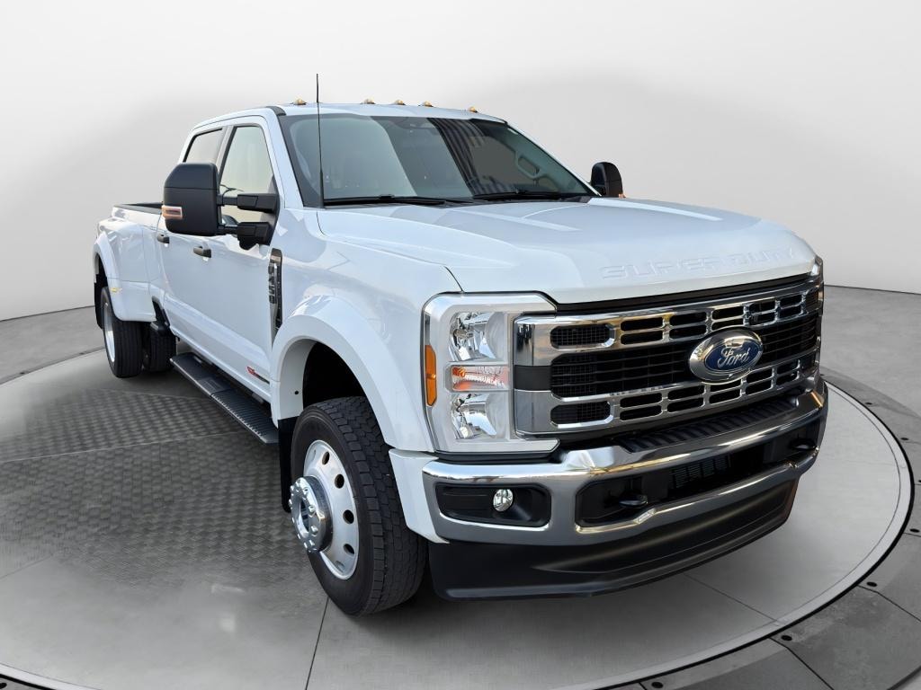 Certified 2025 Ford Superduty Incomplete XLT DRW CREW CAB LONG BED TRUCK