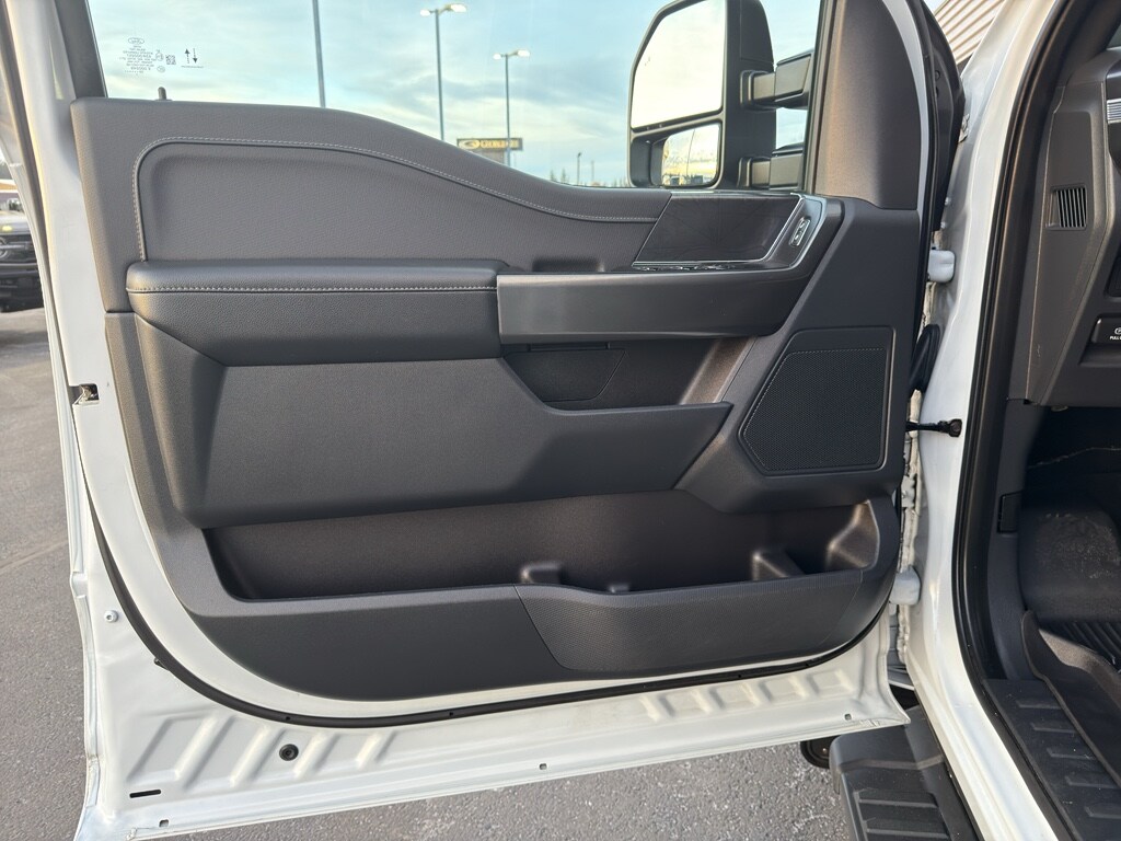 Used 2022 Ford F-150 XLT Crew Cab