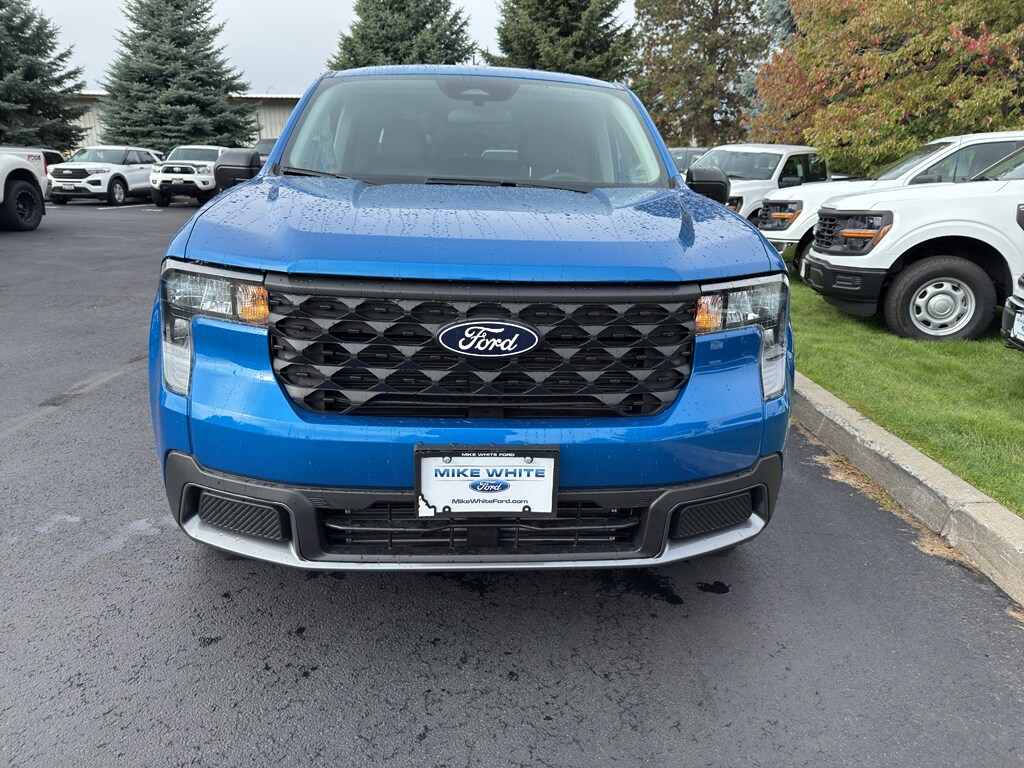 2025 Ford Maverick XLT photo 2