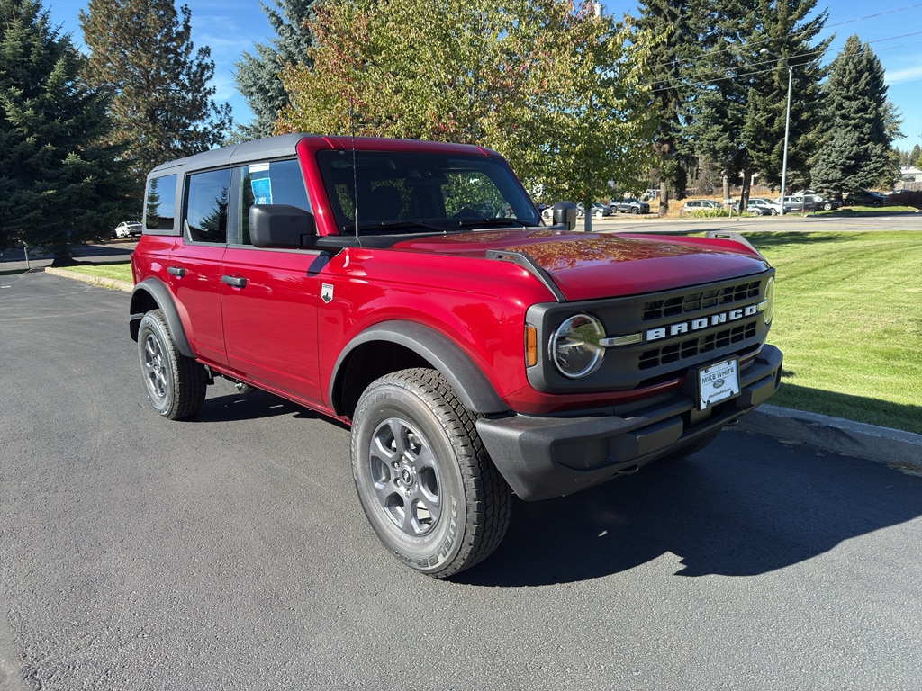 2025 Ford Bronco 4-Door Big Bend's photo