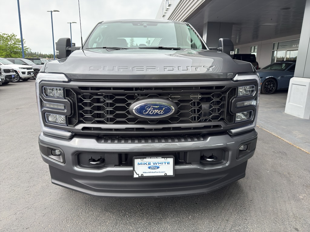 New 2026 Ford F-250 XL Truck Crew Cab