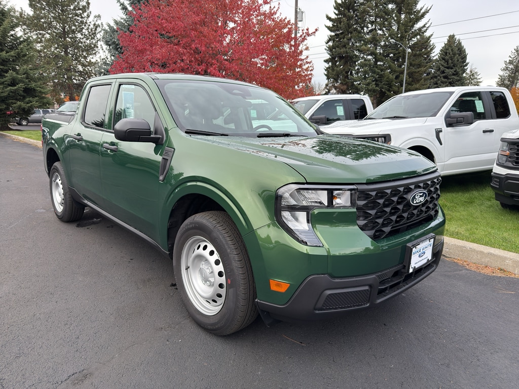 New 2025 Ford Maverick XL Truck SuperCrew