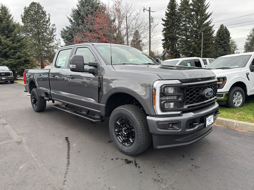 2026 Ford F-250 Super Duty XL's photo