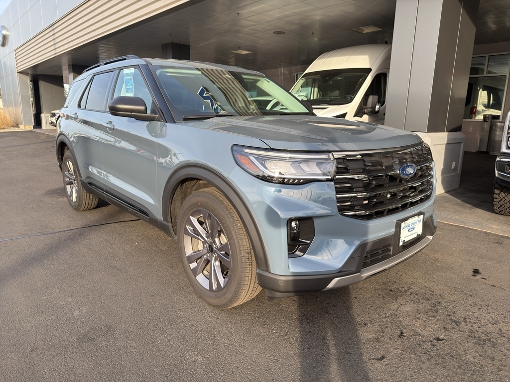 2026 Ford Explorer Active 4WD's photo