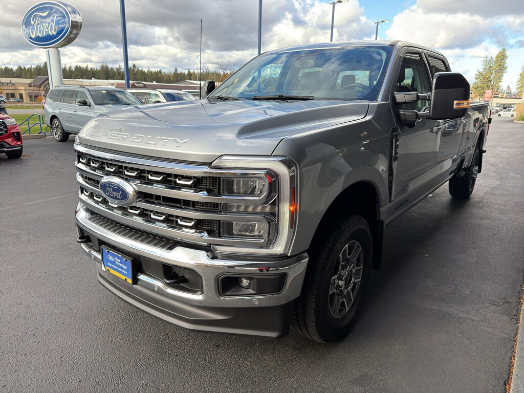 Used 2024 Ford F-350 Lariat Super Duty Crew Cab