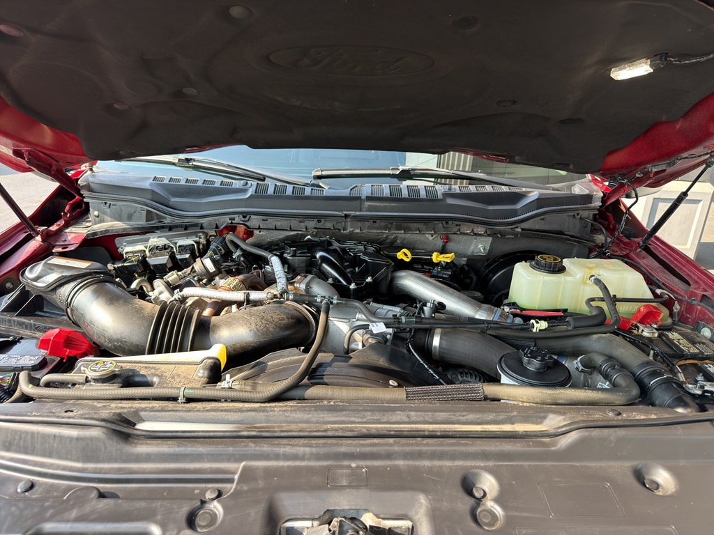 Certified 2019 Ford F-250 Lariat CREW CAB