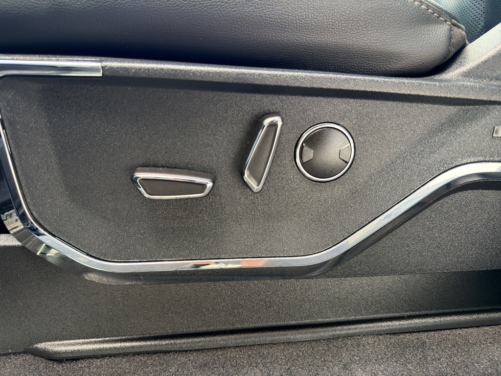 2023 Ford F-150 Lariat - Photo 23