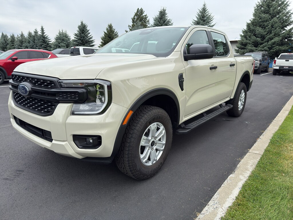 2025 Ford Ranger XL photo 3