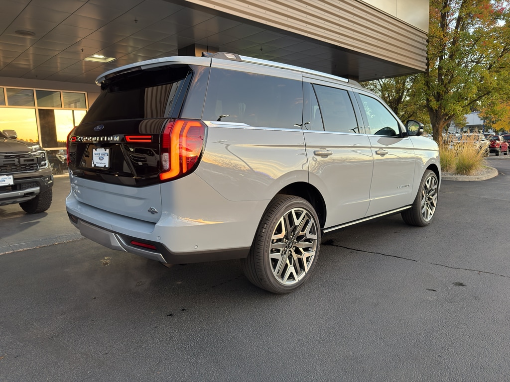 New 2025 Ford Expedition Platinum SUV