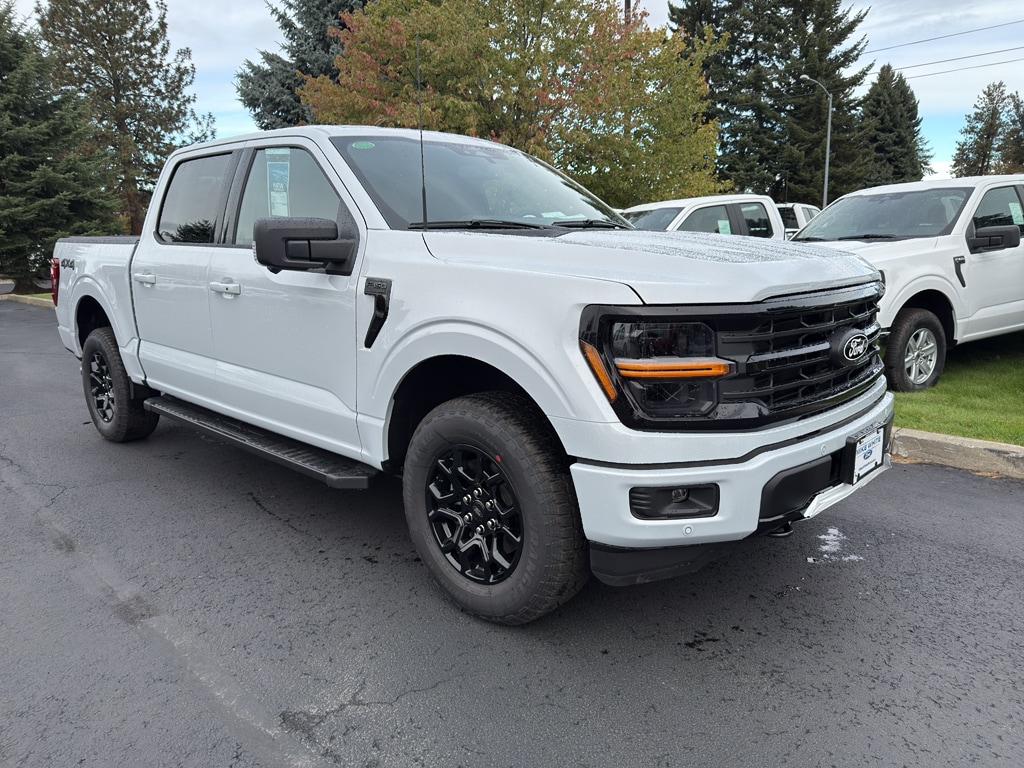 New 2025 Ford F-150 XLT Truck SuperCrew Cab