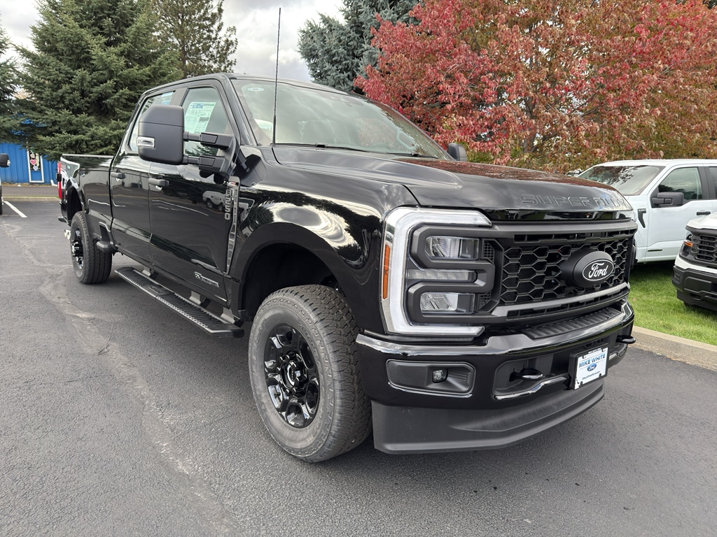 2026 Ford F-250 Super Duty XL's photo