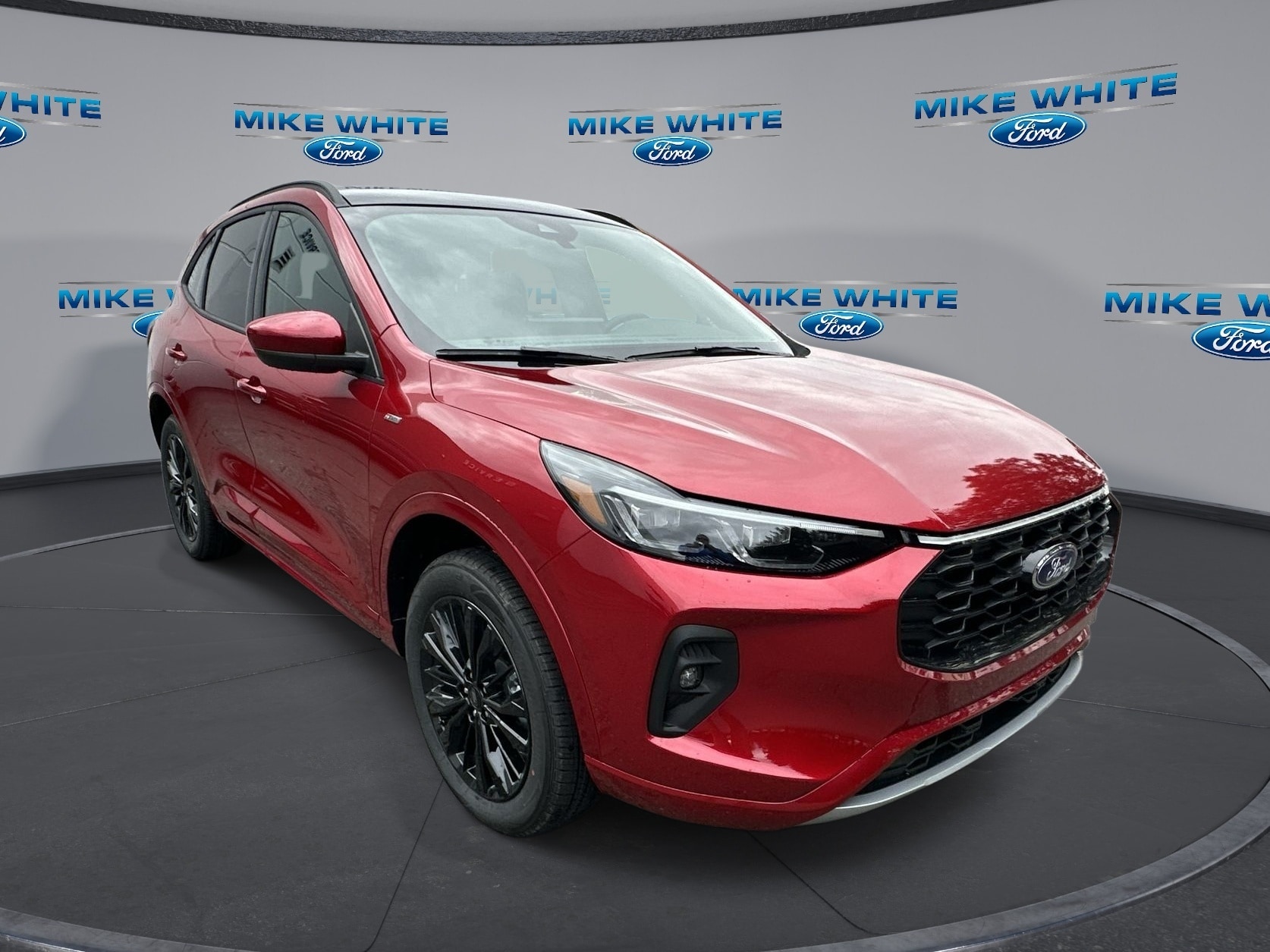 2025 Ford Escape ST-Line Elite's photo