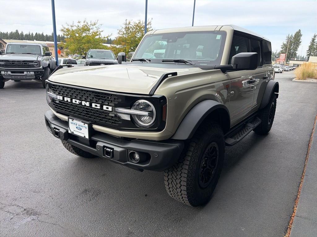 New 2026 Ford Bronco Badlands SUV