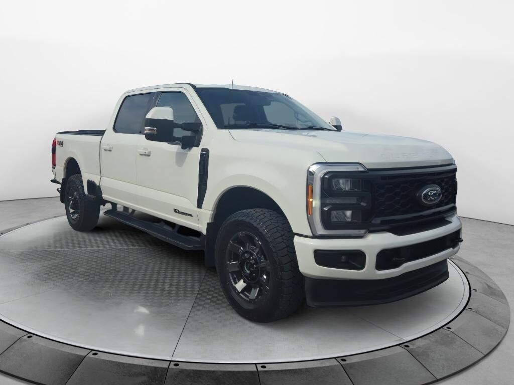 Used 2023 Ford F-350 Lariat Super Duty Crew Cab