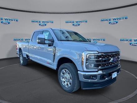 2025 Ford F-350 Lariat Truck Crew Cab 2025 Ford F-350 Lariat Truck Crew Cab