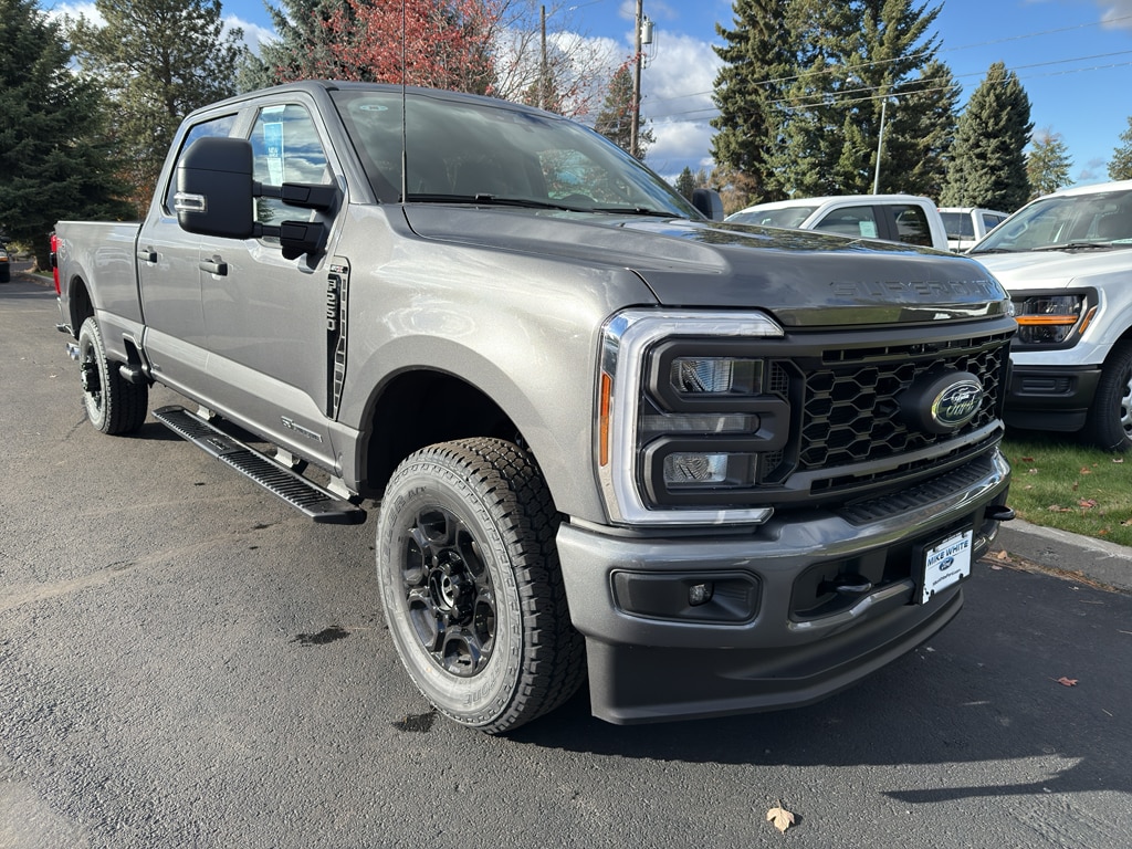 2026 Ford F-250 Super Duty XL's photo