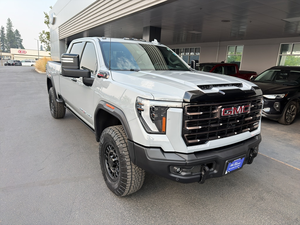 Used 2024 GMC Sierra 2500HD AT4X Crew Cab Short Bed Truck