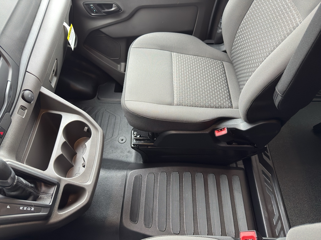 2025 Ford Transit Passenger Van XL - Photo 32