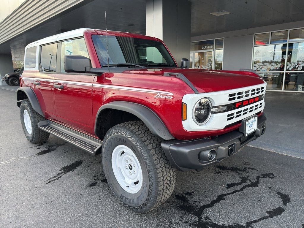 2025 Ford Bronco 4-Door Heritage Editon's photo