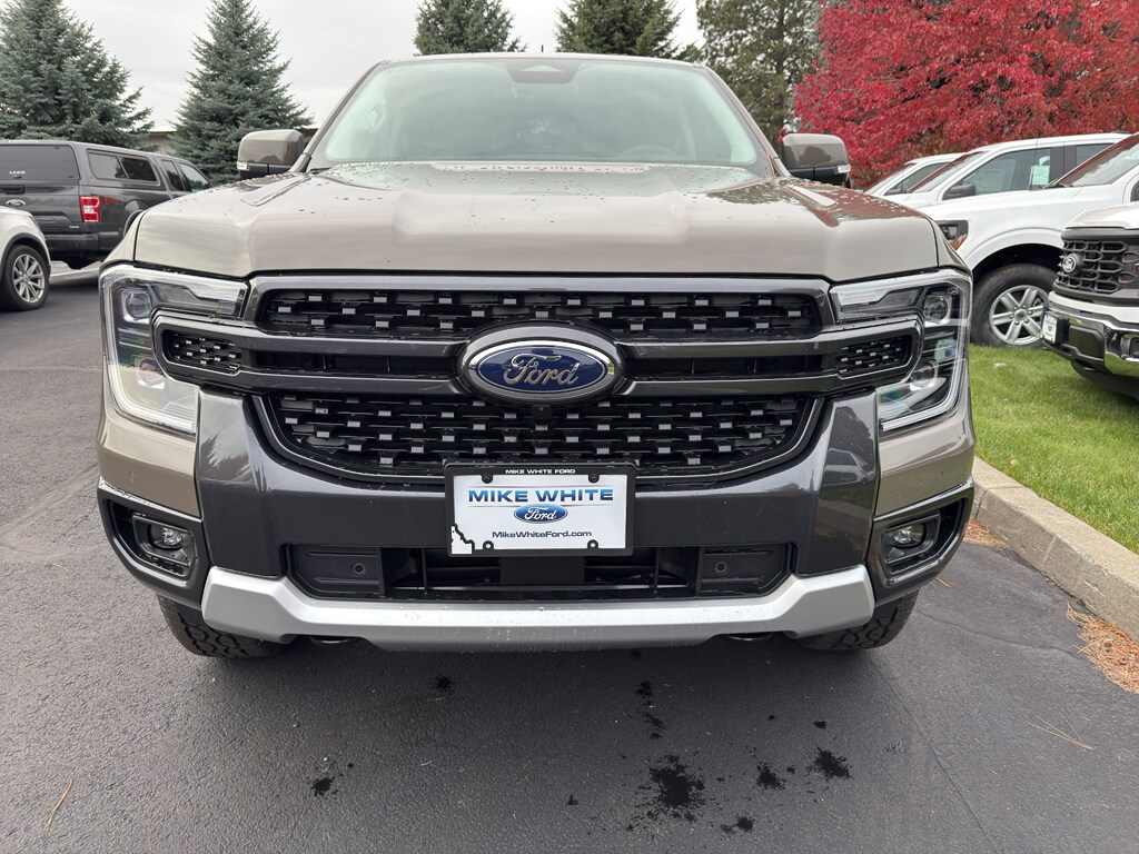 2025 Ford Ranger Lariat photo 2