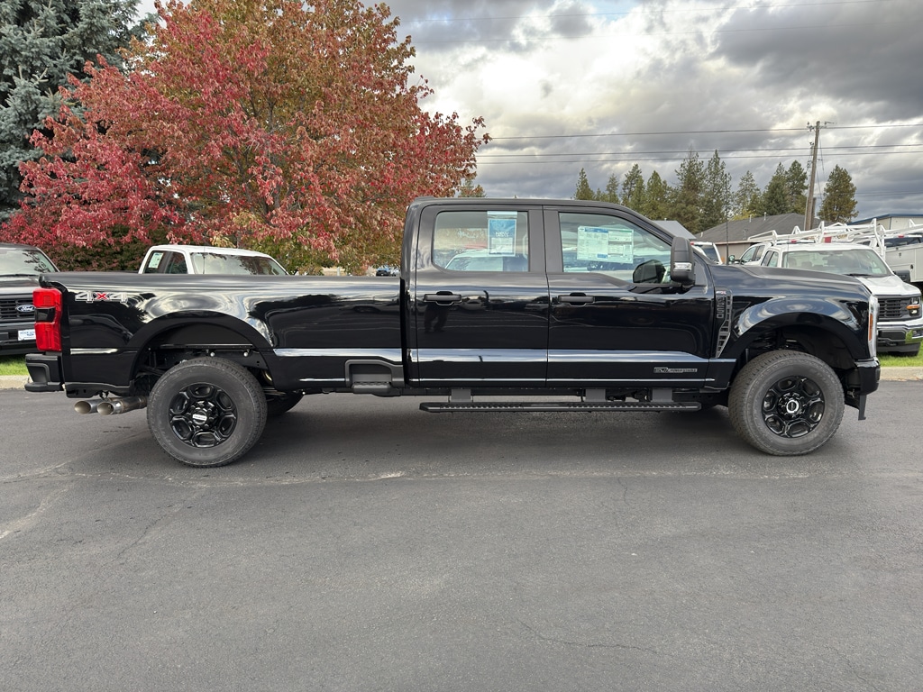 New 2026 Ford F-250 XL Truck Crew Cab