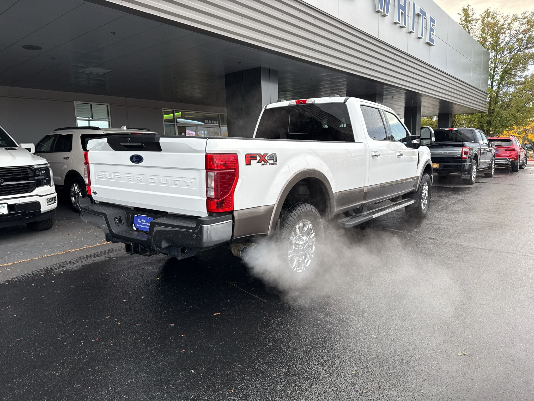 Certified 2022 Ford F-350 Lariat Super Duty CREW CAB