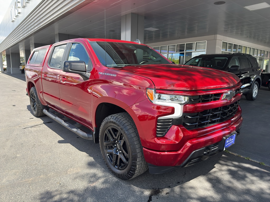 2024 Chevrolet Silverado 1500 RST 4X4 Crew Cab Short Box's photo
