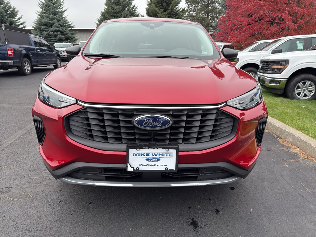 2026 Ford Escape Active photo 2