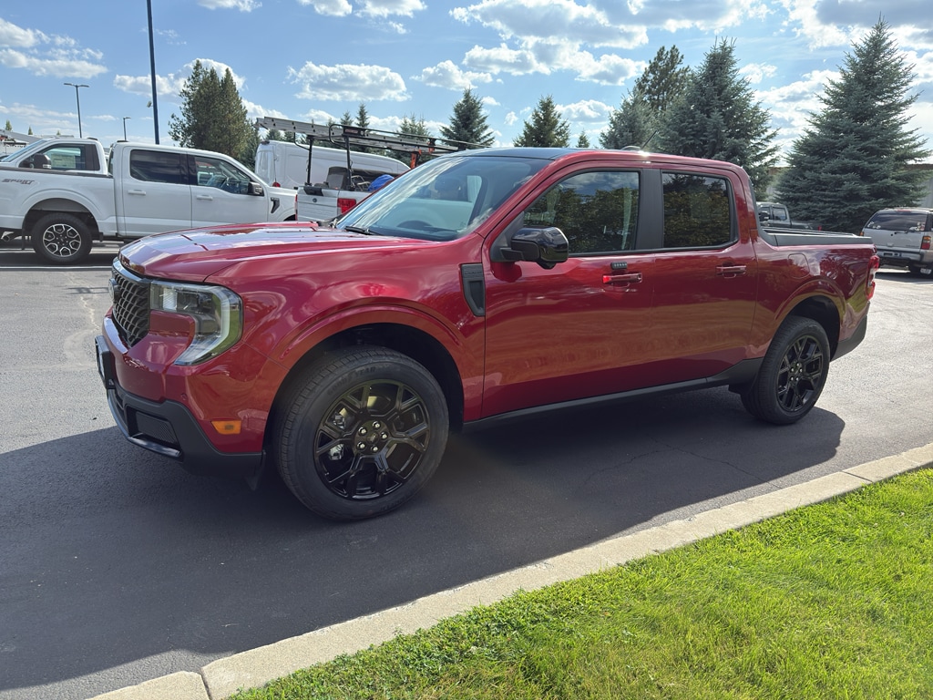 New 2025 Ford Maverick Lariat Truck SuperCrew