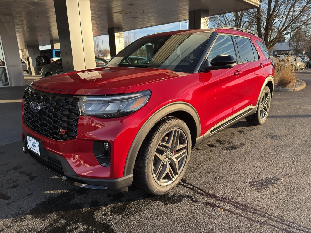 2026 Ford Explorer ST's photo