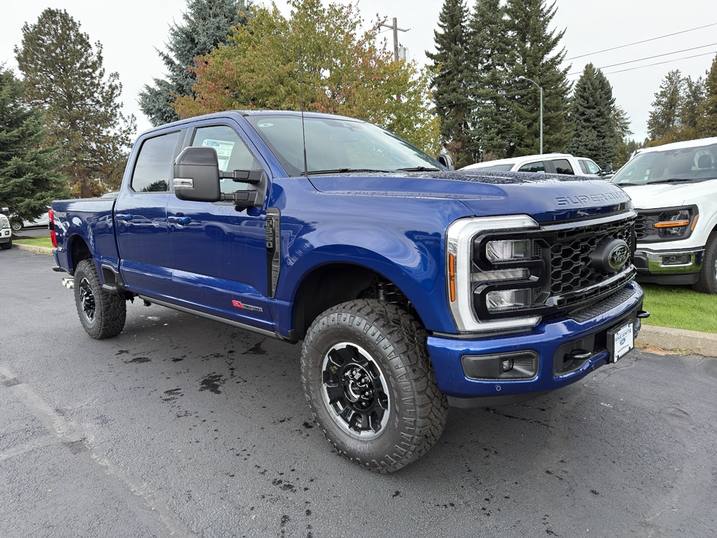 2026 Ford F-350 Super Duty Lariat's photo
