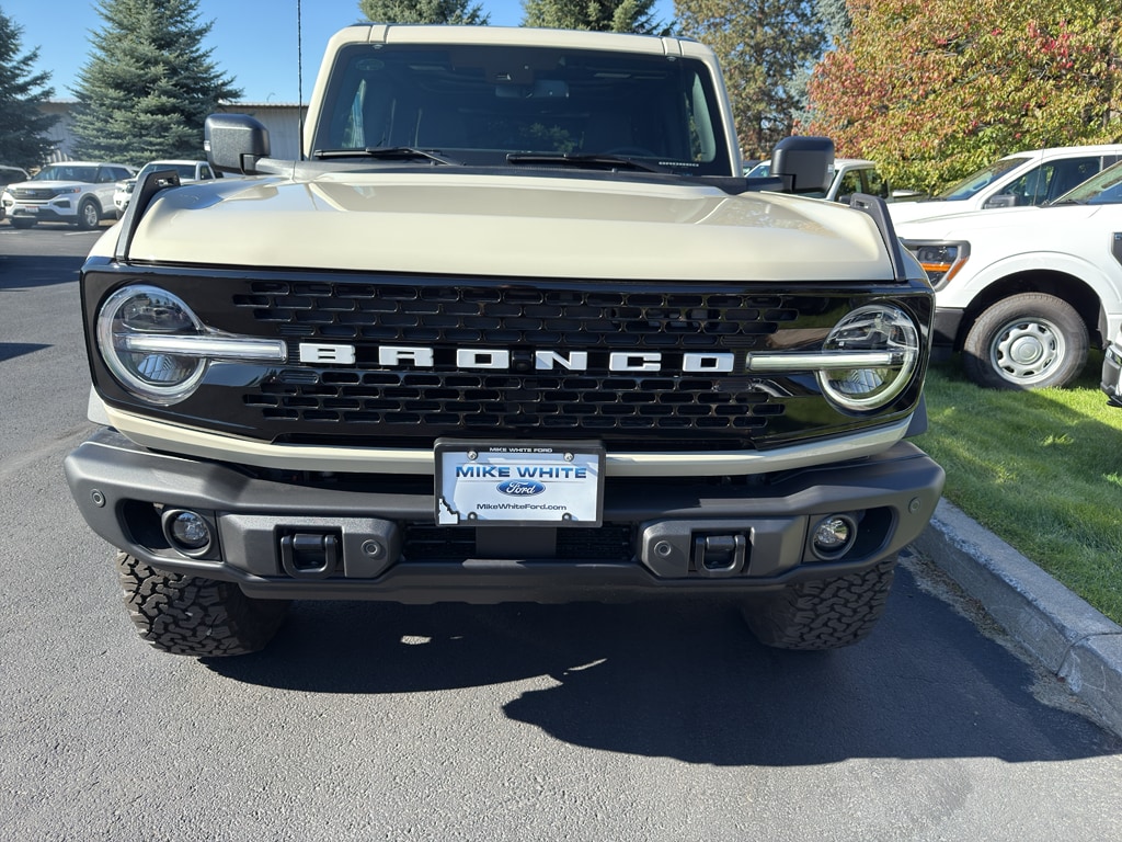 New 2025 Ford Bronco Badlands SUV