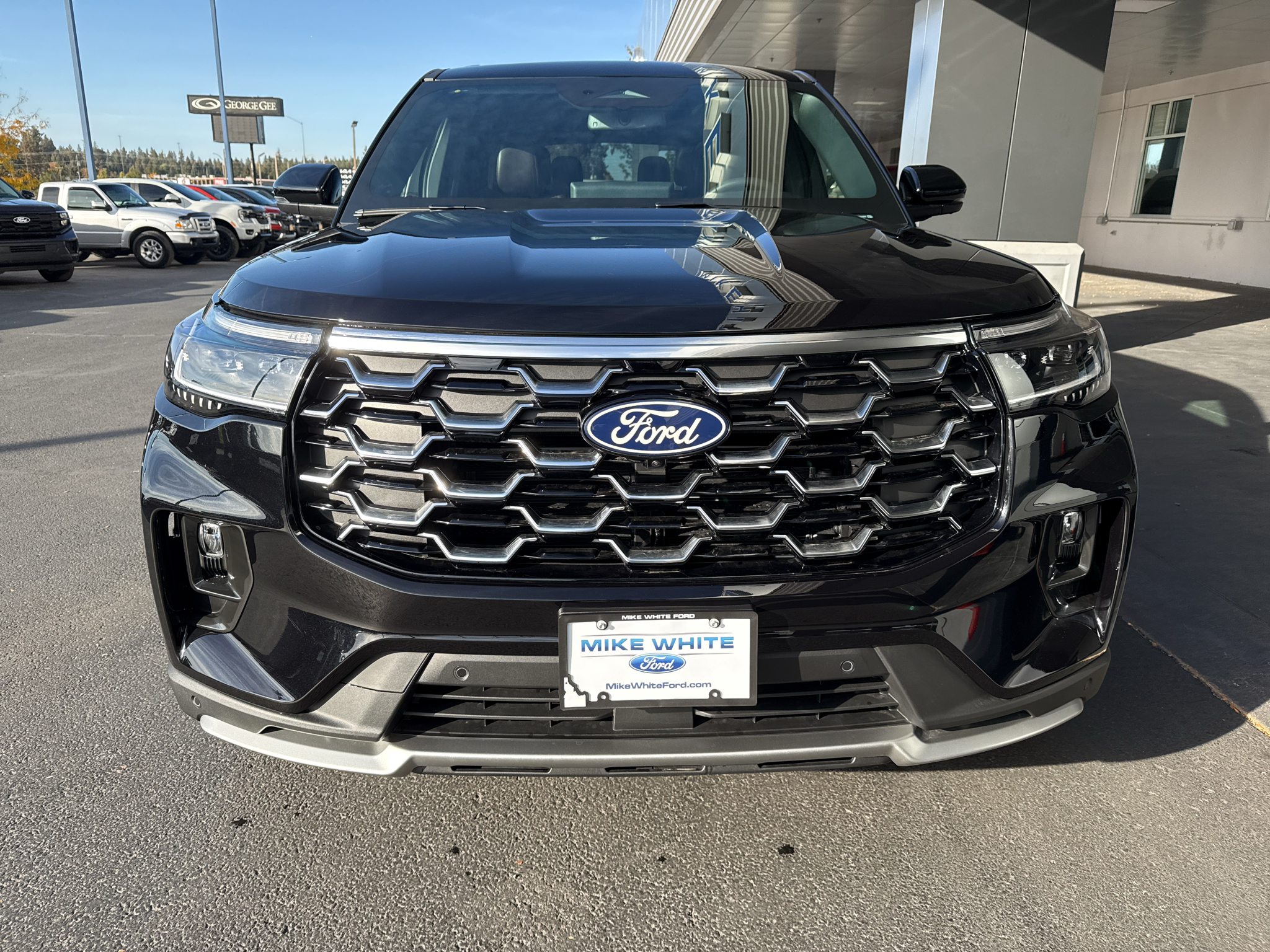 New 2027 Ford Explorer Platinum SUV