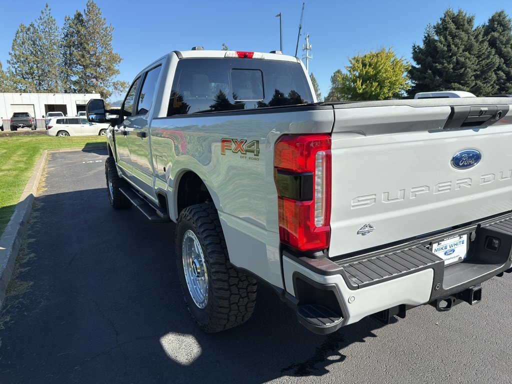 2026 Ford F-250 Super Duty XL - Photo 13