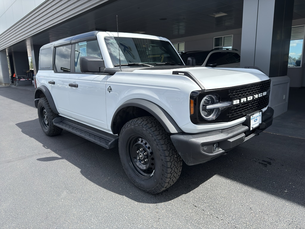 2026 Ford Bronco Outer Banks 4x4's photo