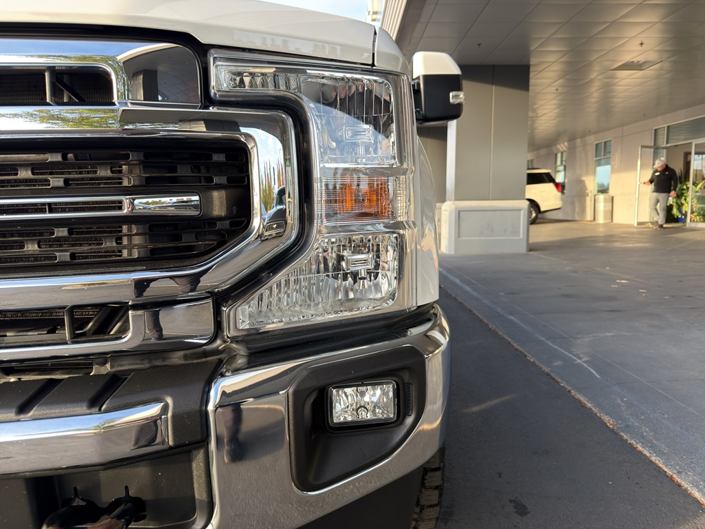 Certified 2022 Ford F-350 Lariat Super Duty CREW CAB