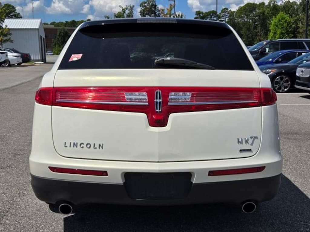 Used 2012 Lincoln MKT EcoBoost SUV