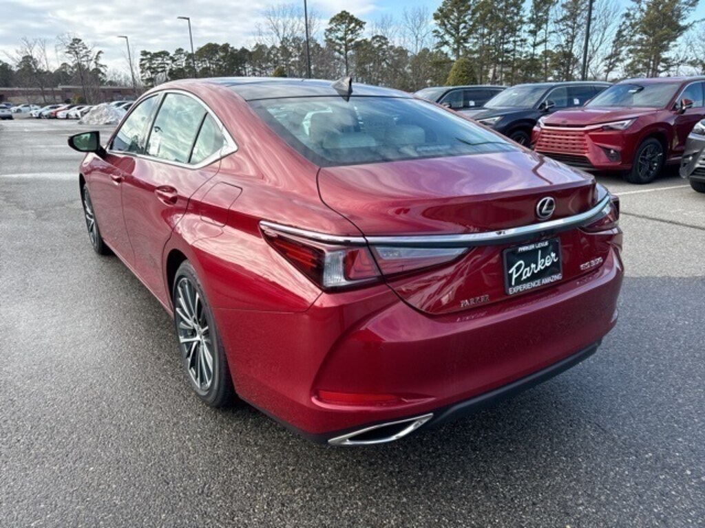 New 2025 Lexus ES 350 Sedan