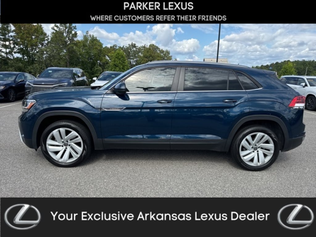 Used 2020 Volkswagen Atlas Cross Sport 2.0T SE w/Technology SUV