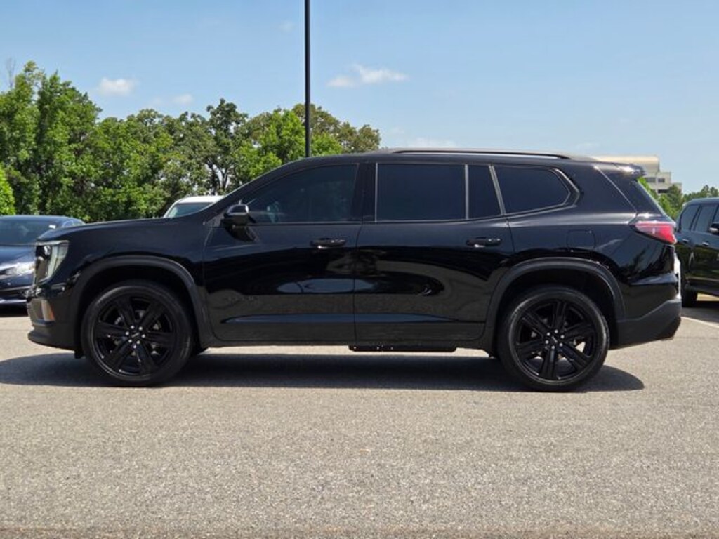 Used 2024 GMC Acadia Elevation SUV