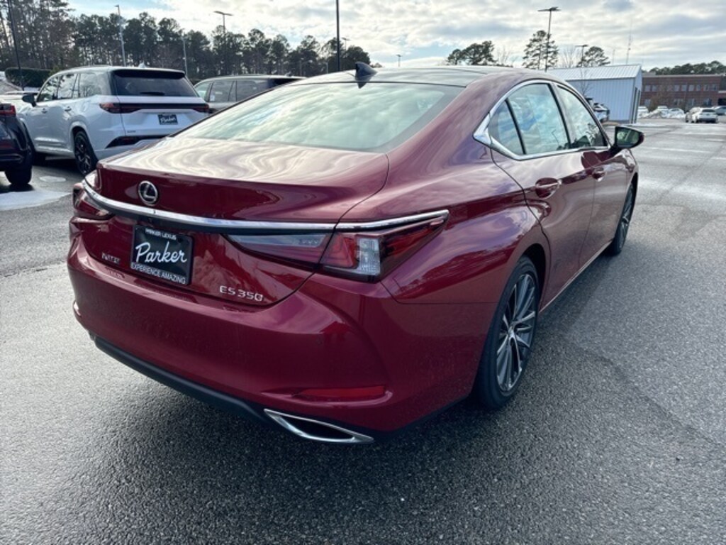 New 2025 Lexus ES 350 Sedan