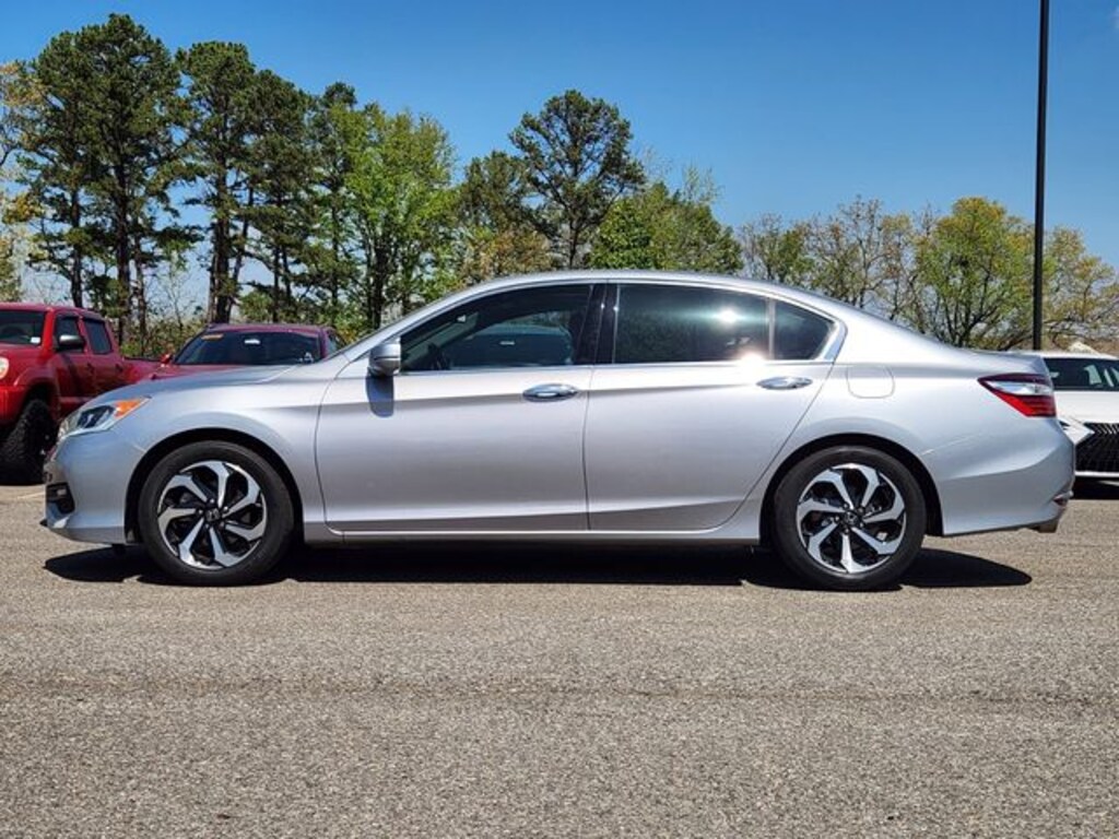 Used 2017 Honda Accord EX-L V6 Sedan