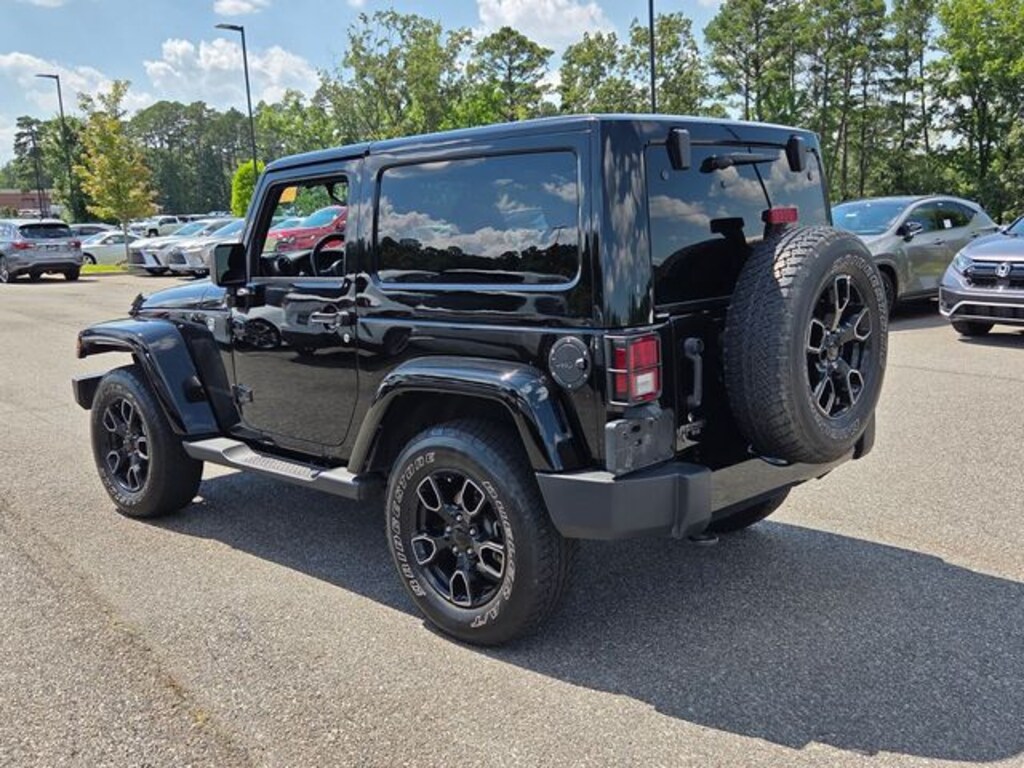Used 2018 Jeep Wrangler JK Sahara 4x4 SUV