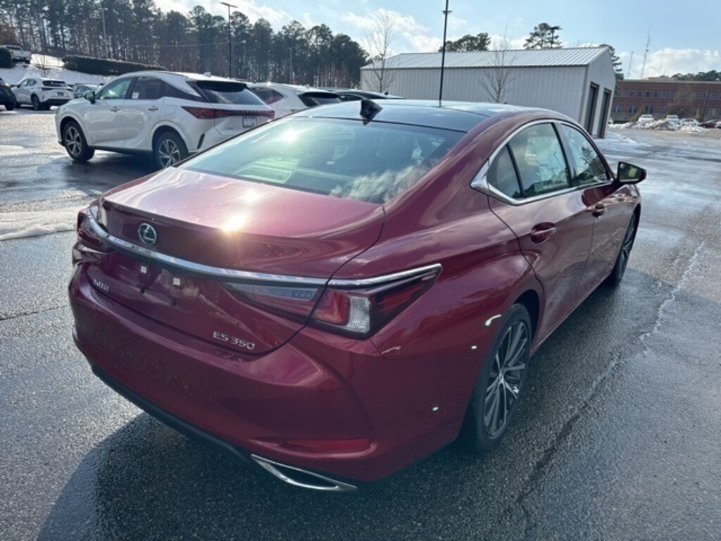 New 2025 Lexus ES 350 Sedan