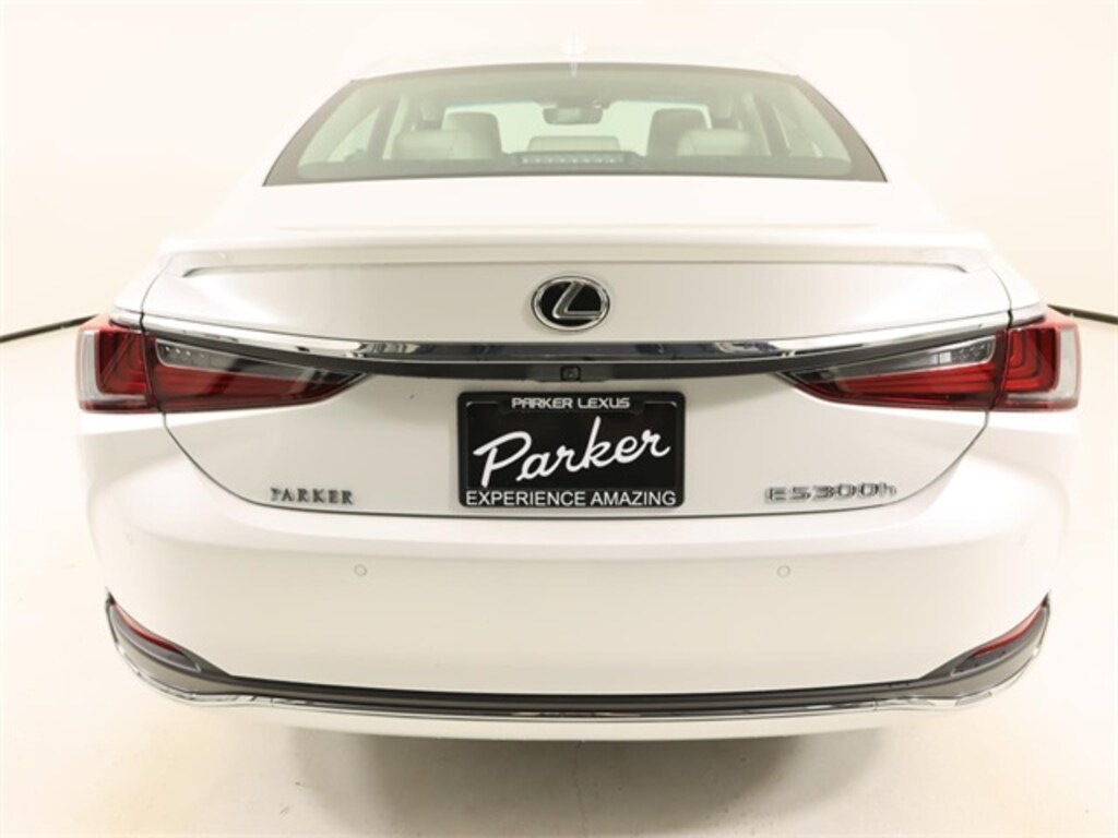 New 2025 Lexus ES 300h Sedan