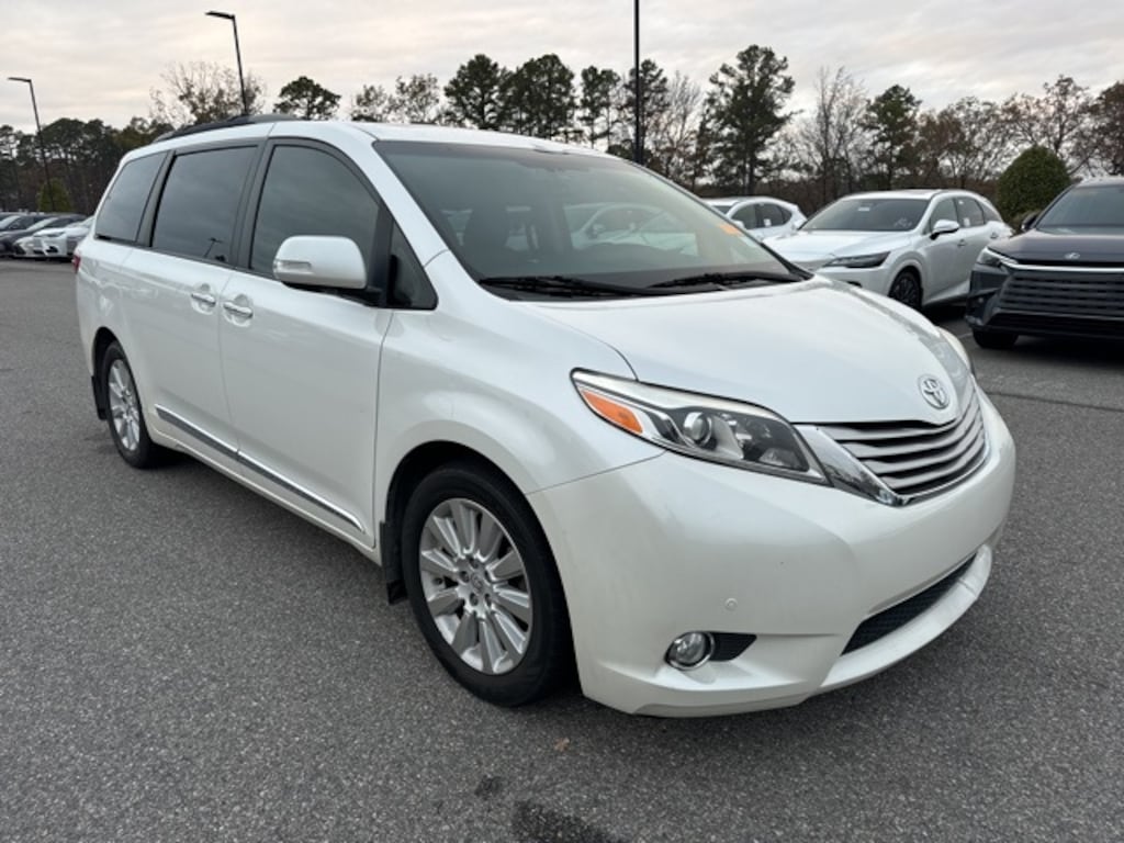 Used 2015 Toyota Sienna Van