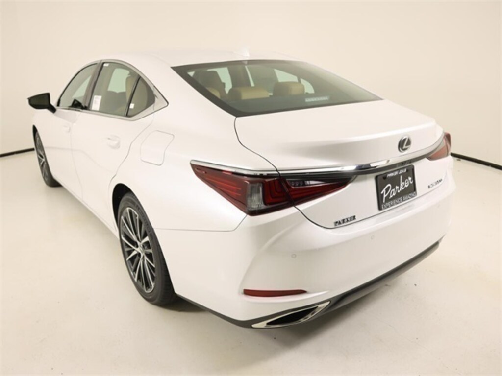 New 2025 Lexus ES 350 Sedan