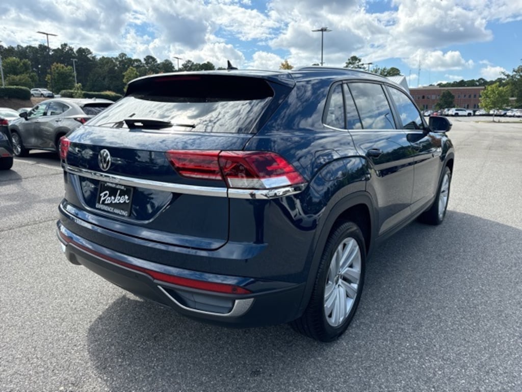 Used 2020 Volkswagen Atlas Cross Sport 2.0T SE w/Technology SUV