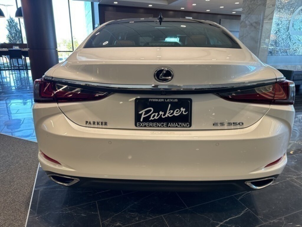 New 2025 Lexus ES 350 Sedan